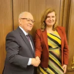 Mezi obstrukcí a Kanadou